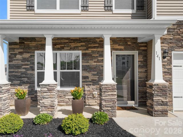141 Wheatfield Road, Fletcher, NC 28732