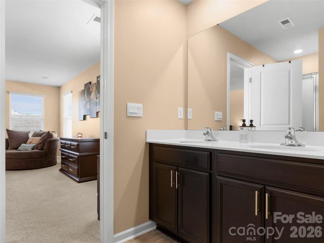 141 Wheatfield Road, Fletcher, NC 28732
