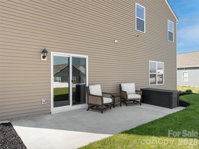 141 Wheatfield Road, Fletcher, NC 28732