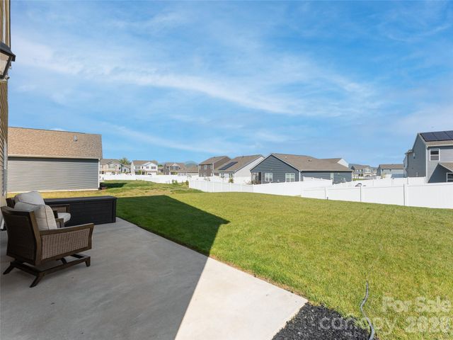 141 Wheatfield Road, Fletcher, NC 28732
