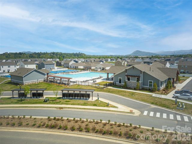 141 Wheatfield Road, Fletcher, NC 28732