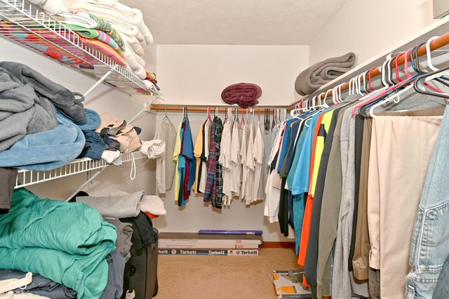6624 Colleens Way, Indianapolis, IN 46221