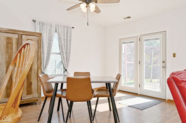 6624 Colleens Way, Indianapolis, IN 46221