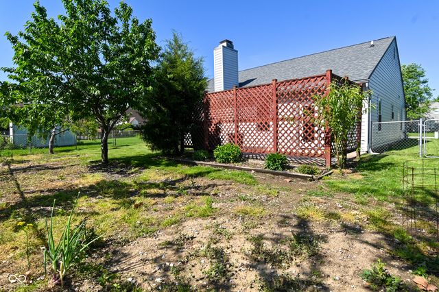 6624 Colleens Way, Indianapolis, IN 46221