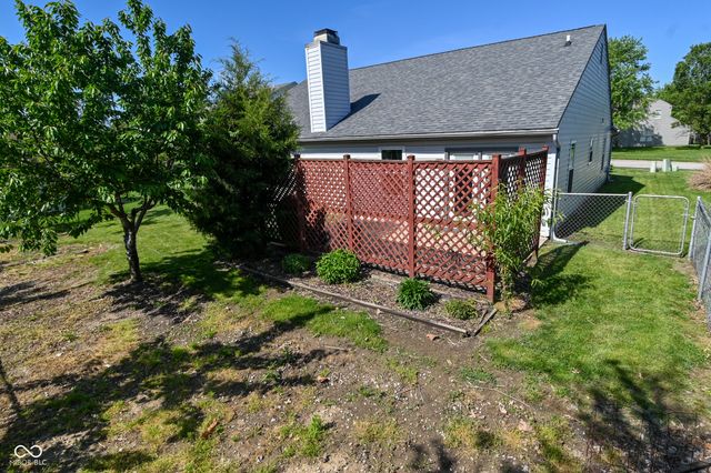 6624 Colleens Way, Indianapolis, IN 46221