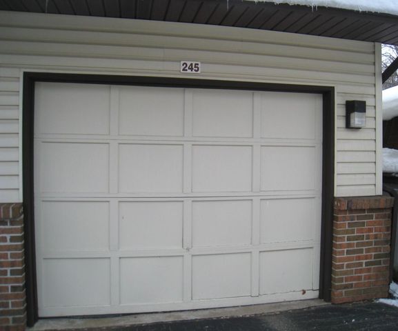 245 Bona Vista Drive NW 20, Grand Rapids, MI 49504