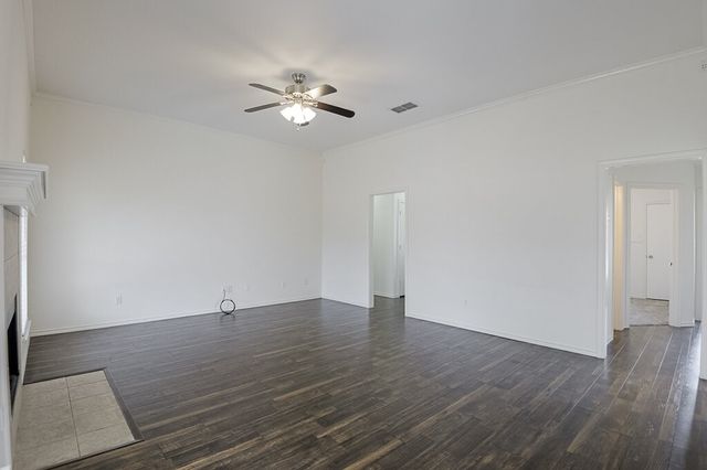201 Seminole Trail, Alvarado, TX 76009