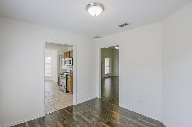 201 Seminole Trail, Alvarado, TX 76009