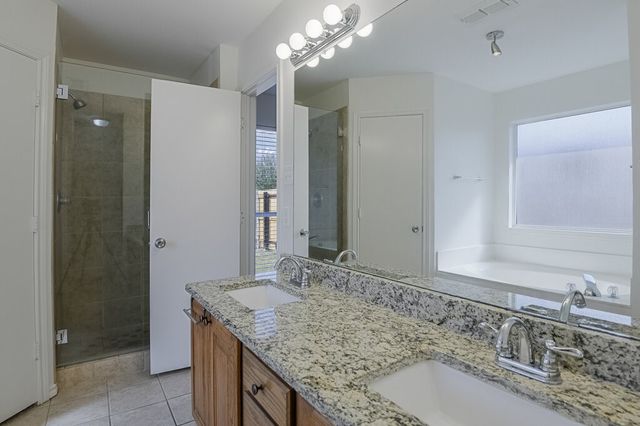201 Seminole Trail, Alvarado, TX 76009