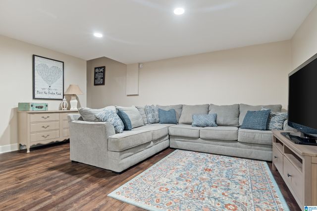 1066 CHATEAU DRIVE, Helena, AL 35080