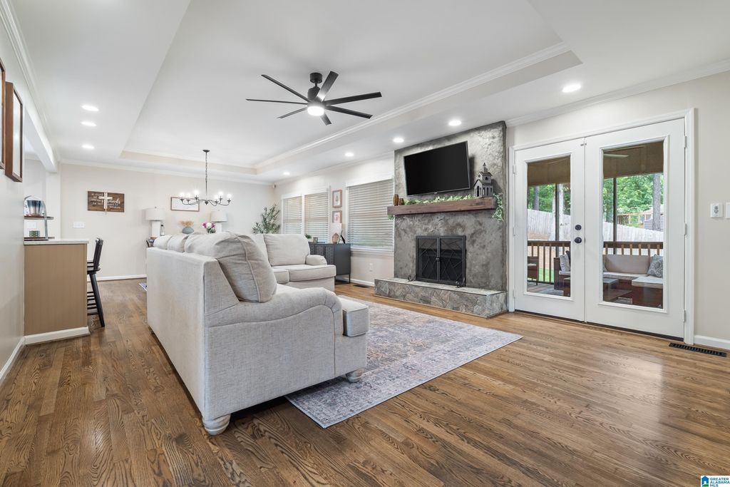 1066 CHATEAU DRIVE, Helena, AL 35080