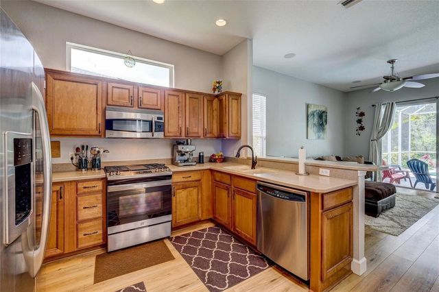 6462 GOLDEN LEAF COURT, Lakewood Ranch, FL 34202