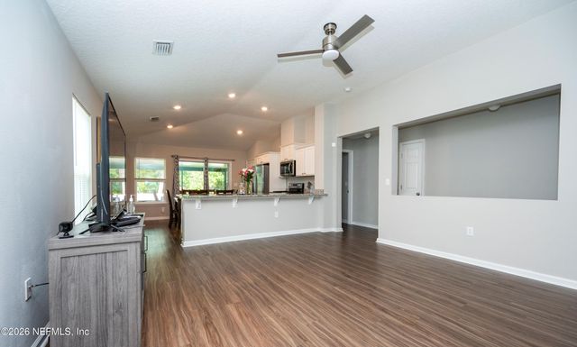 7118 PRESTON PINES Trail, Jacksonville, FL 32244
