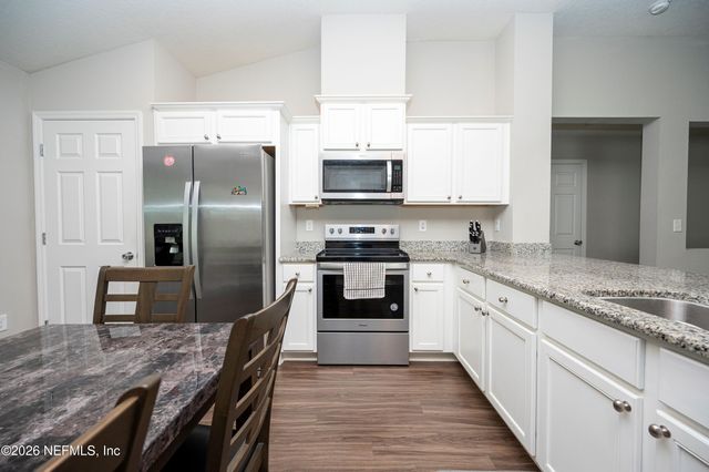 7118 PRESTON PINES Trail, Jacksonville, FL 32244