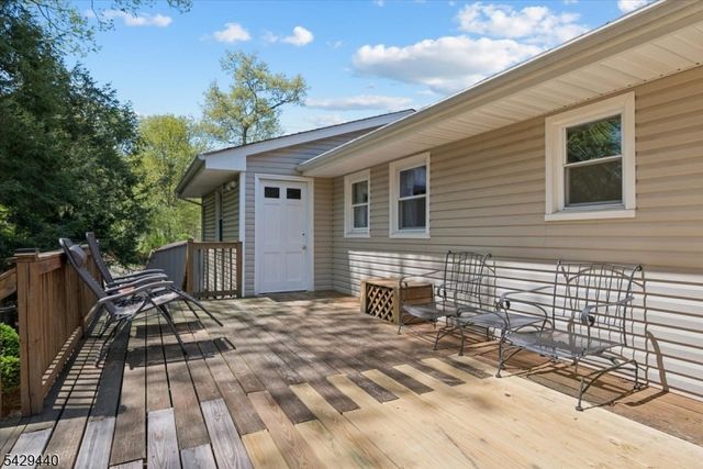 119 Rollins Trl, Hopatcong Boro, NJ 07843