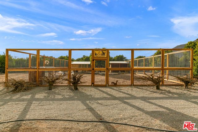 828 985 Fordyce Rd & 2561 Grand Avenue, Ojai, CA 93023