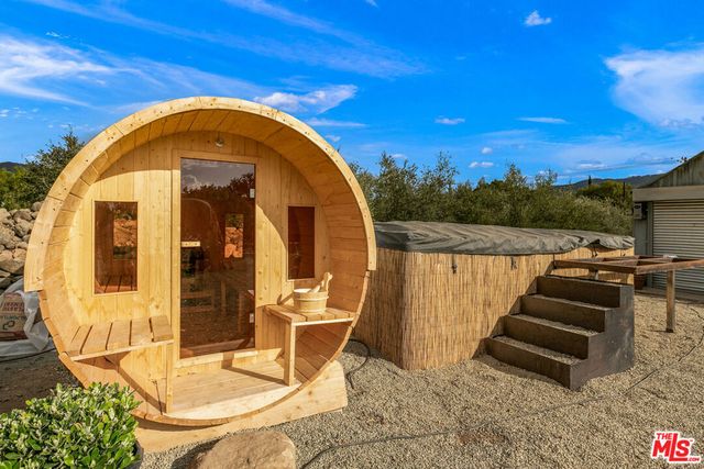 828 985 Fordyce Rd & 2561 Grand Avenue, Ojai, CA 93023