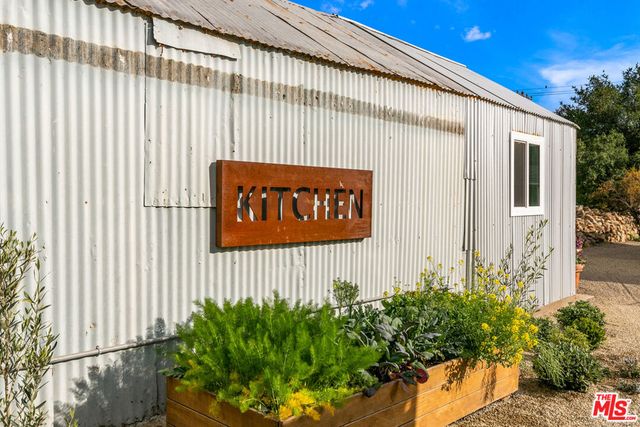 828 985 Fordyce Rd & 2561 Grand Avenue, Ojai, CA 93023