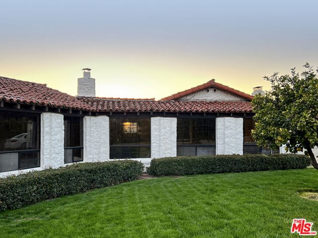 828 985 Fordyce Rd & 2561 Grand Avenue, Ojai, CA 93023