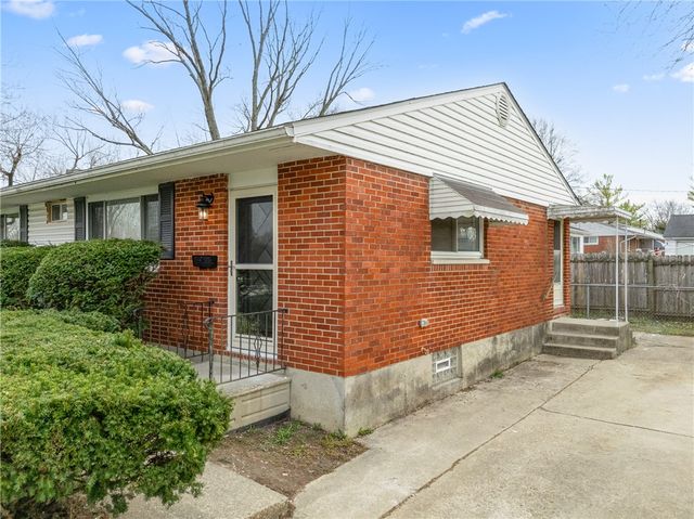 98 Gump Place, Trotwood, OH 45426