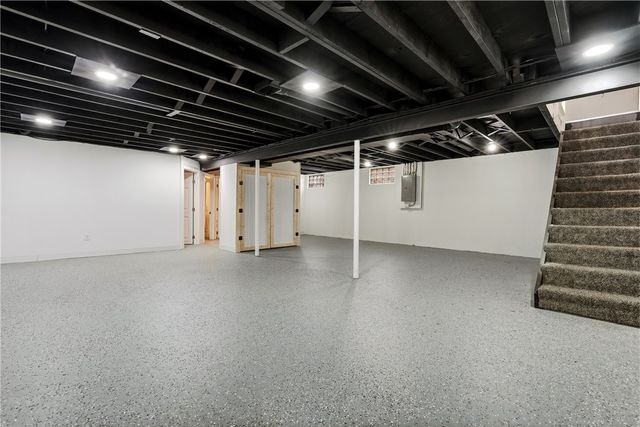 98 Gump Place, Trotwood, OH 45426