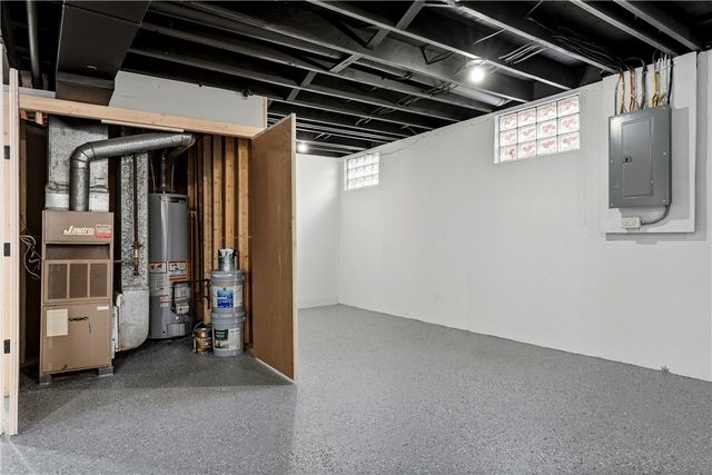 98 Gump Place, Trotwood, OH 45426