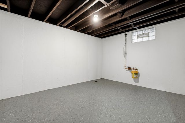 98 Gump Place, Trotwood, OH 45426