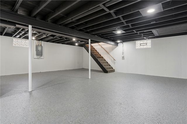 98 Gump Place, Trotwood, OH 45426