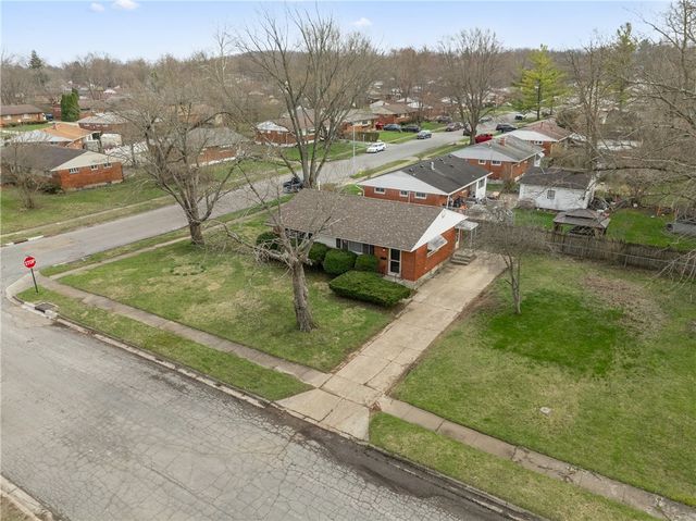 98 Gump Place, Trotwood, OH 45426