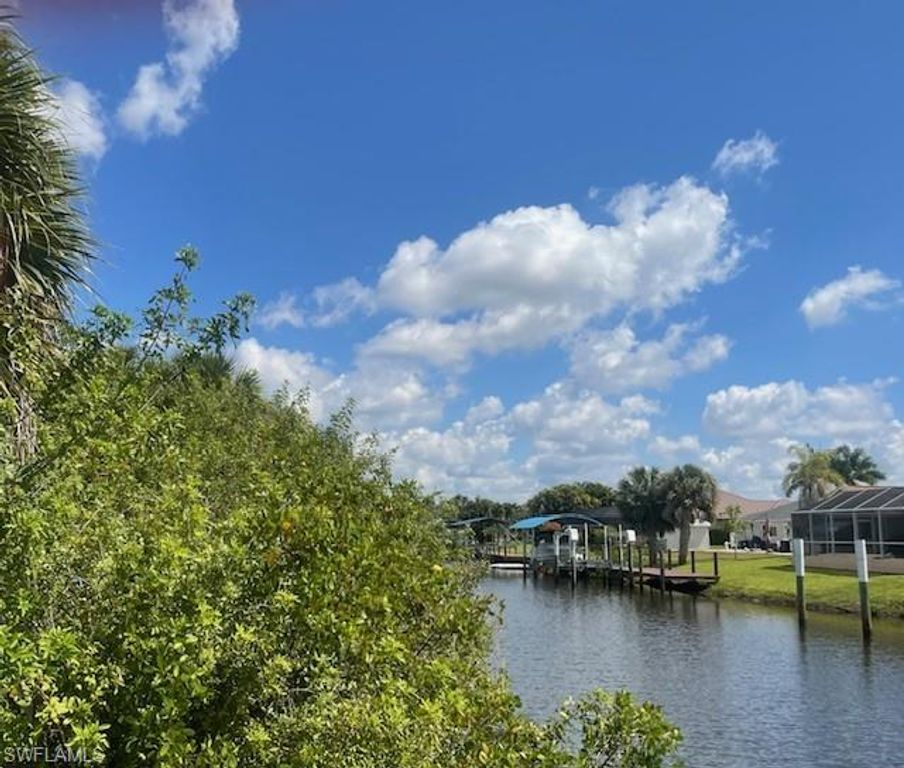 4450 Bayview ST, Port Charlotte, FL 33948