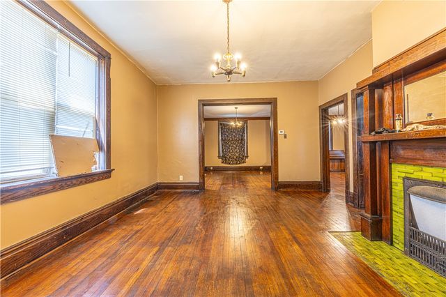 189 S Mount Vernon Ave, Uniontown, PA 15401