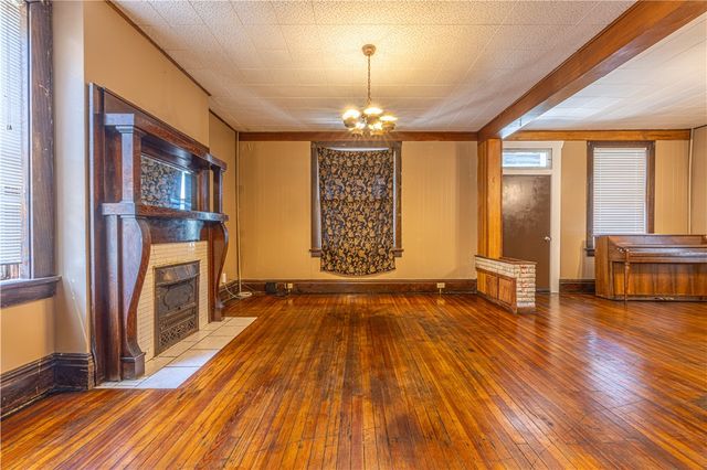 189 S Mount Vernon Ave, Uniontown, PA 15401