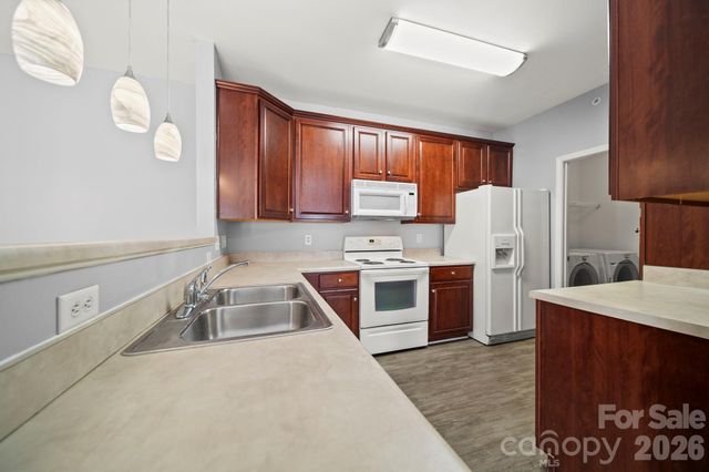 17113 Doe Valley Court, Cornelius, NC 28031