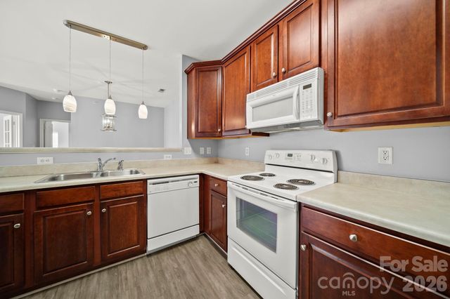 17113 Doe Valley Court, Cornelius, NC 28031