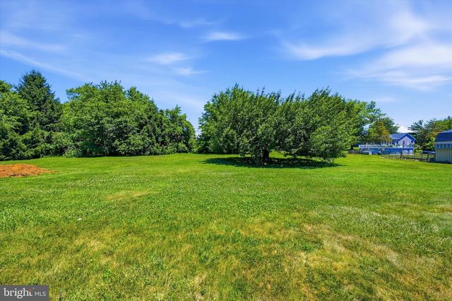 305 WHITE PINE DR, Middletown, DE 19709