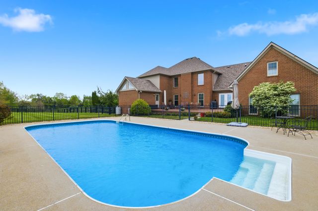 201 Station Drive, Richmond, KY 40475