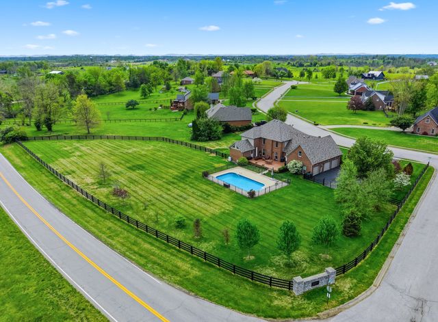 201 Station Drive, Richmond, KY 40475