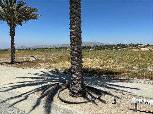 7550 Spencer Court, Riverside, CA 92506