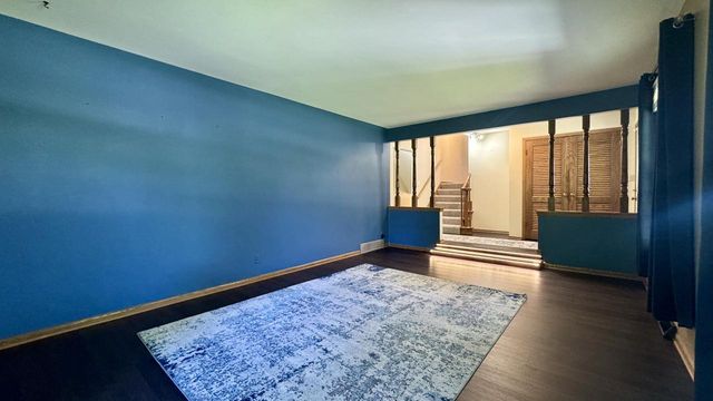 5340 S Maryknoll DRIVE, New Berlin, WI 53151