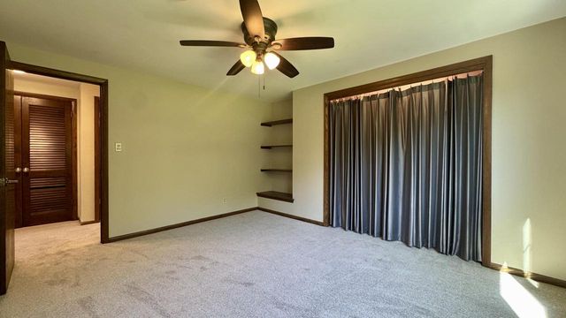 5340 S Maryknoll DRIVE, New Berlin, WI 53151