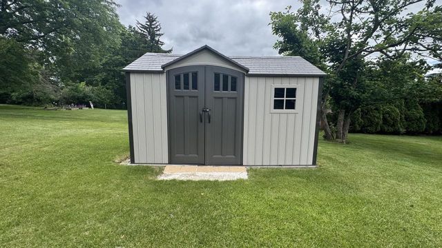 5340 S Maryknoll DRIVE, New Berlin, WI 53151