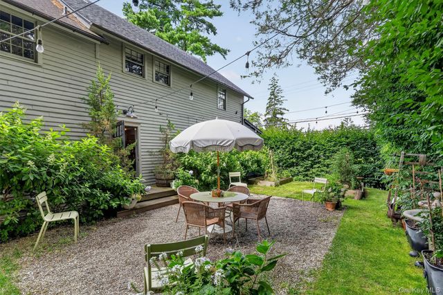 259 Westchester Avenue, Pound Ridge, NY 10576