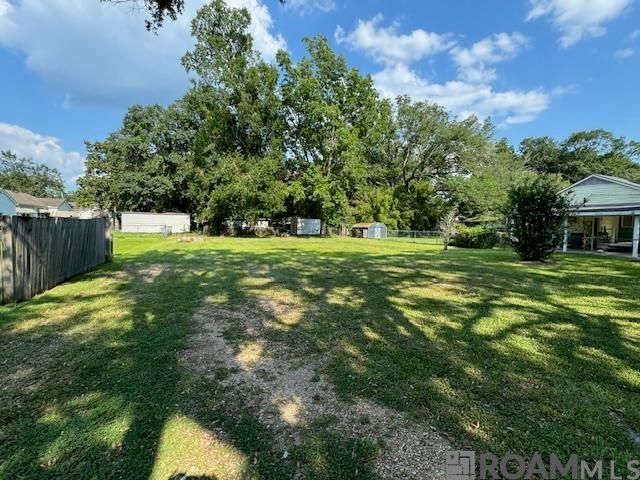 4624 39th St, Zachary, LA 70791