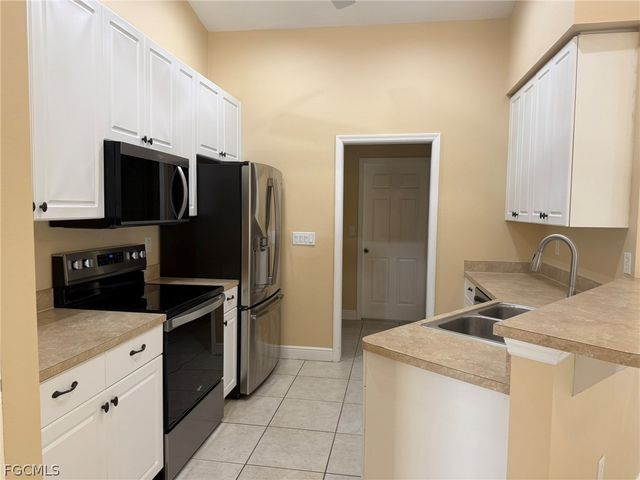 2553 NW 21st AVE, Cape Coral, FL 33993