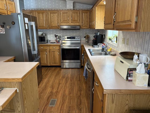 9 Kenyann Drive, Wolfeboro, NH 03894