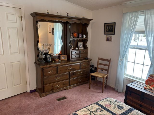 9 Kenyann Drive, Wolfeboro, NH 03894