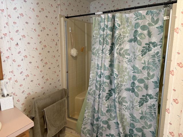 9 Kenyann Drive, Wolfeboro, NH 03894