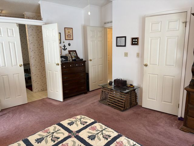 9 Kenyann Drive, Wolfeboro, NH 03894