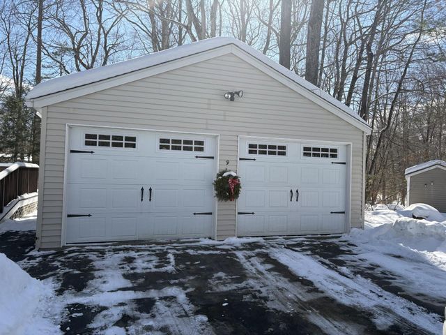 9 Kenyann Drive, Wolfeboro, NH 03894