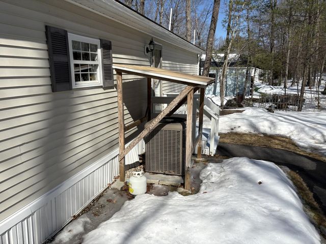 9 Kenyann Drive, Wolfeboro, NH 03894